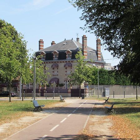 Manoir Francois 1Er Hotel Vitry-le-Francois Luaran gambar